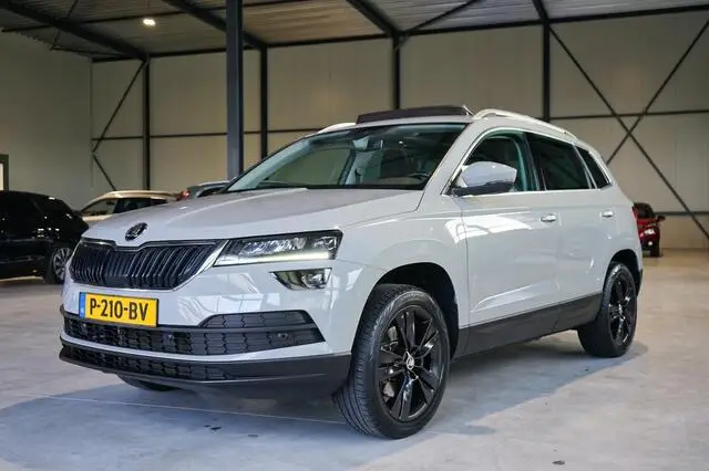 Photo 1 : Skoda Karoq 2018 Essence