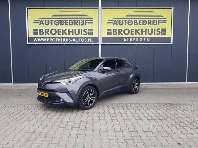 Photo 1 : Toyota C-hr 2018 Hybrid