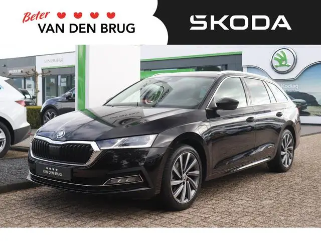 Photo 1 : Skoda Octavia 2021 Hybride