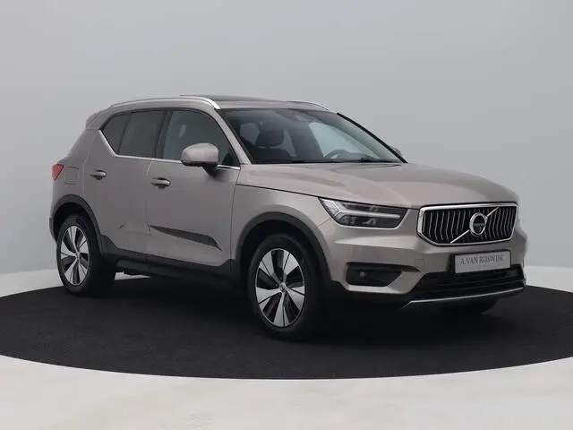 Photo 1 : Volvo Xc40 2020 Hybrid