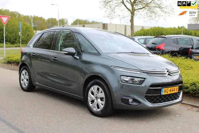 Photo 1 : Citroen C4 2015 Essence