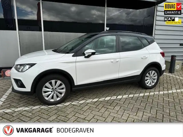 Photo 1 : Seat Arona 2019 Petrol