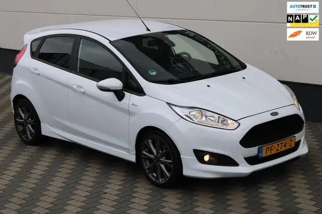 Photo 1 : Ford Fiesta 2017 Petrol