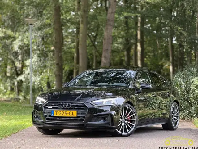 Photo 1 : Audi A5 2019 Petrol