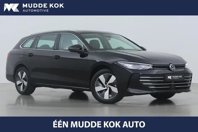 Photo 1 : Volkswagen Passat 2024 Essence