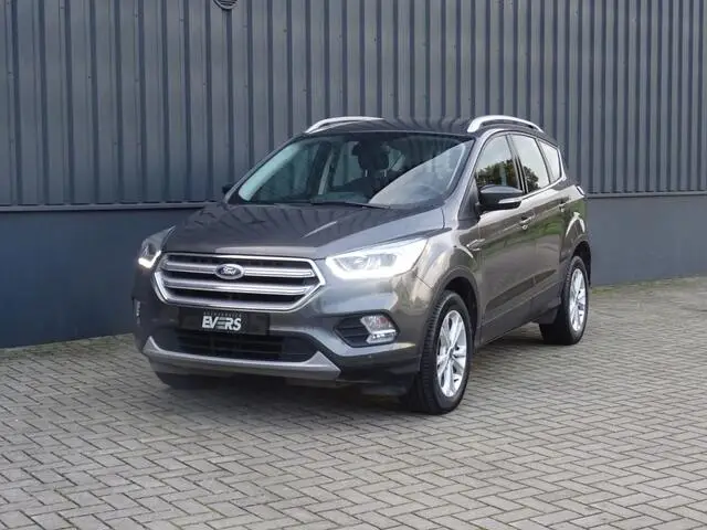 Photo 1 : Ford Kuga 2018 Essence