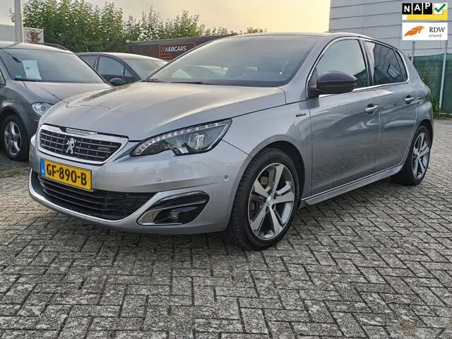 Photo 1 : Peugeot 308 2015 Essence