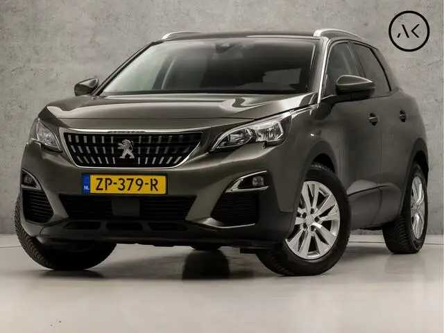 Photo 1 : Peugeot 3008 2019 Petrol