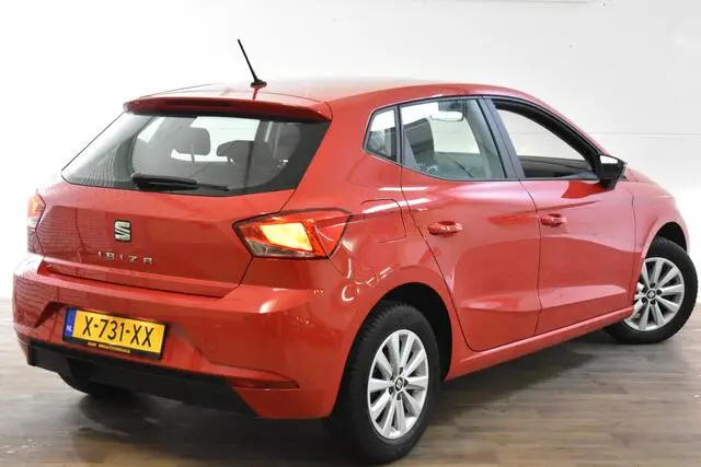 Photo 1 : Seat Ibiza 2020 Petrol