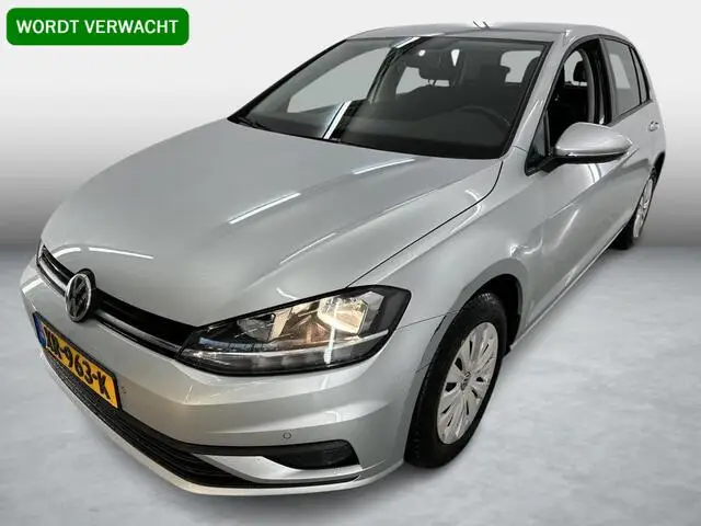 Photo 1 : Volkswagen Golf 2019 Essence