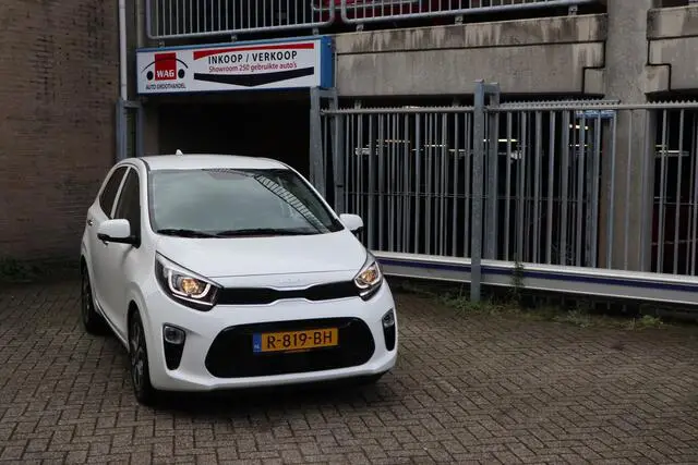 Photo 1 : Kia Picanto 2022 Essence