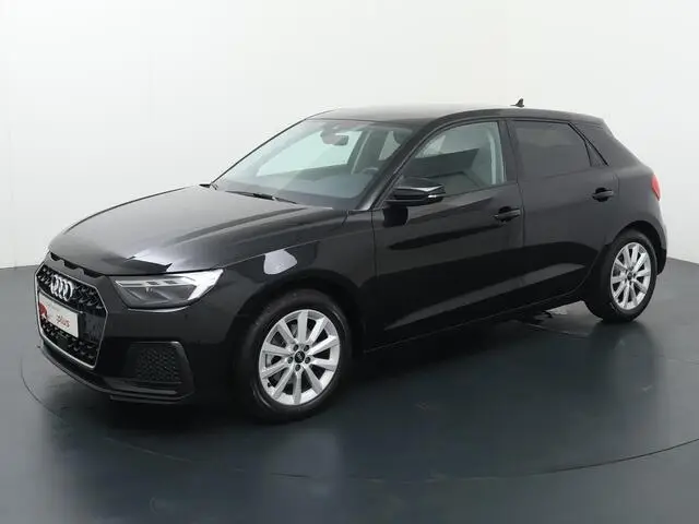 Photo 1 : Audi A1 2024 Petrol