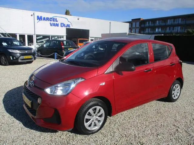 Photo 1 : Hyundai I10 2017 Petrol