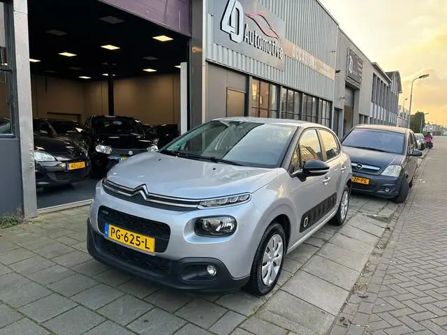 Photo 1 : Citroen C3 2017 Petrol