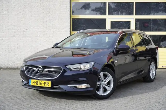 Photo 1 : Opel Insignia 2020 Essence