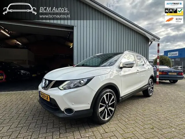 Photo 1 : Nissan Qashqai 2016 Petrol