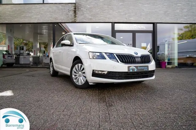 Photo 1 : Skoda Octavia 2018 Essence