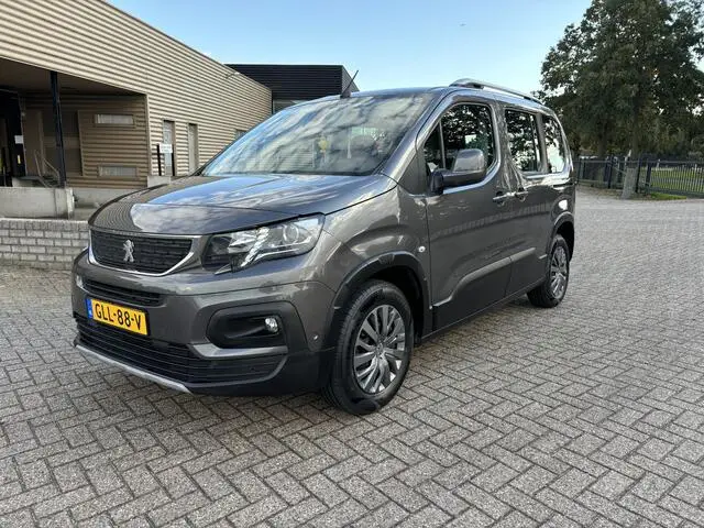 Photo 1 : Peugeot Rifter 2018 Petrol