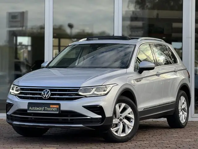 Photo 1 : Volkswagen Tiguan 2022 Hybride