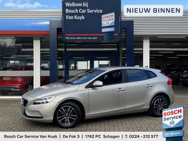 Photo 1 : Volvo V40 2017 Essence