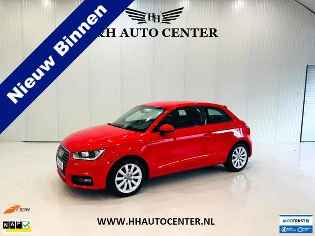 Photo 1 : Audi A1 2016 Essence