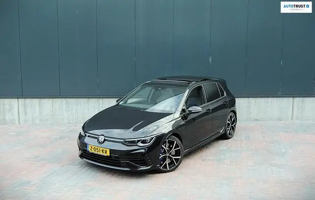 Photo 1 : Volkswagen Golf 2022 Petrol