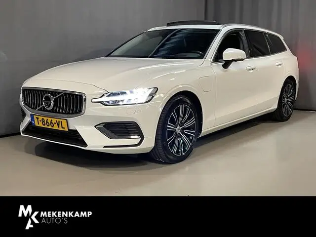 Photo 1 : Volvo V60 2021 Hybride