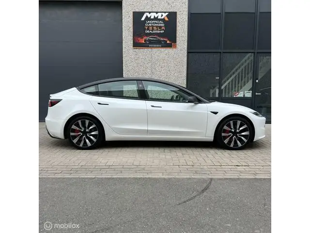 Photo 1 : Tesla Model 3 2023 Électrique