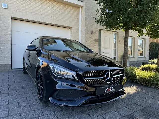 Photo 1 : Mercedes-benz Classe Cla 2019 Essence