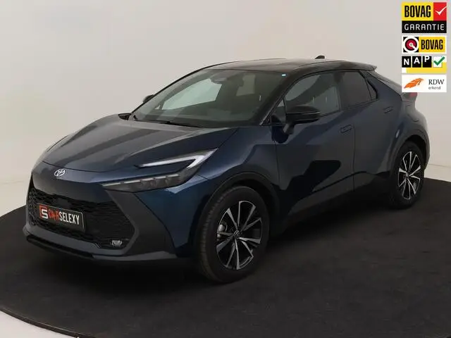 Photo 1 : Toyota C-hr 2024 Hybrid