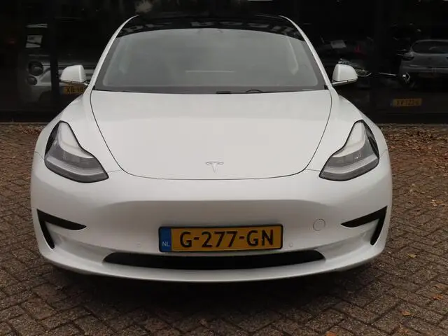 Photo 1 : Tesla Model 3 2019 Electric