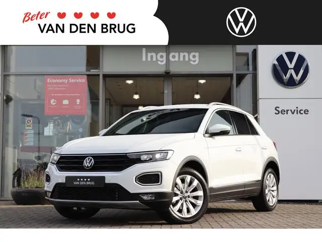 Photo 1 : Volkswagen T-roc 2021 Petrol