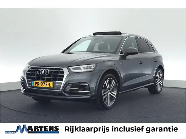 Photo 1 : Audi Q5 2017 Essence