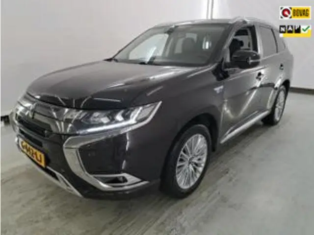 Photo 1 : Mitsubishi Outlander 2019 Hybrid