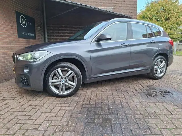 Photo 1 : Bmw X1 2018 Essence