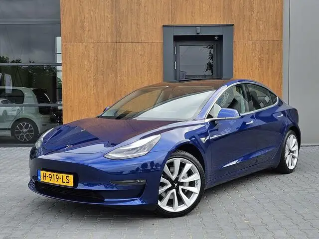 Photo 1 : Tesla Model 3 2020 Electric