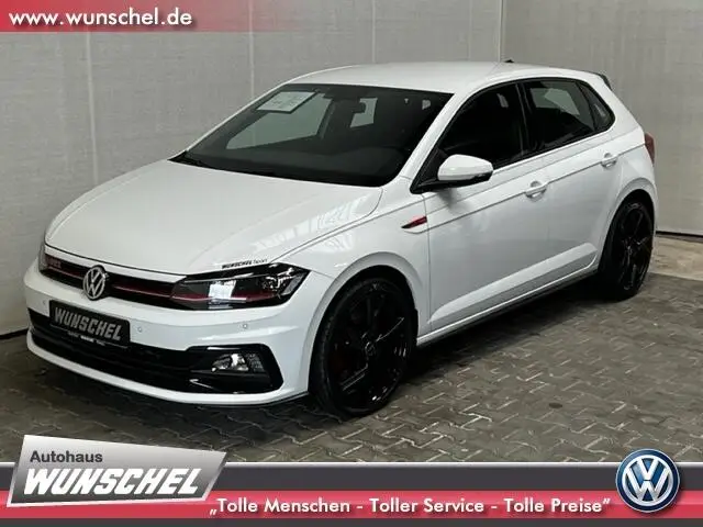 Photo 1 : Volkswagen Polo 2020 Petrol