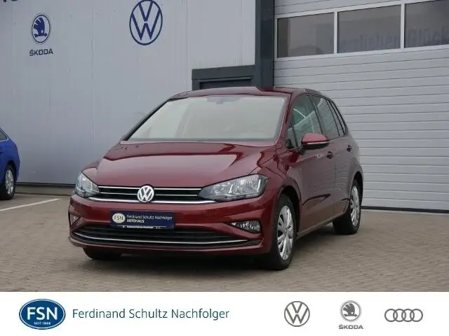 Photo 1 : Volkswagen Golf 2018 Essence