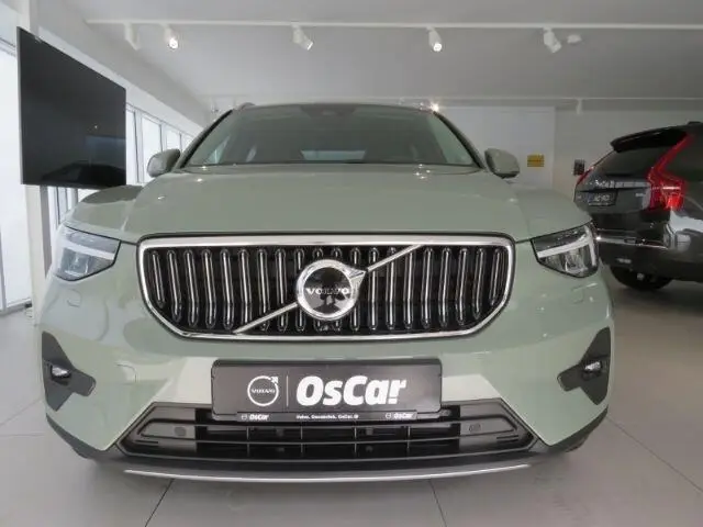 Photo 1 : Volvo Xc40 2022 Electric