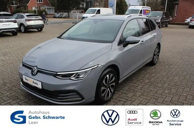 Photo 1 : Volkswagen Golf 2022 Essence