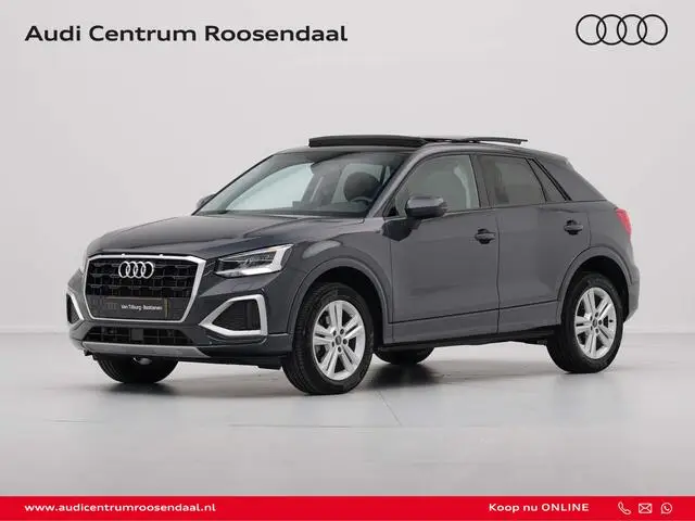 Photo 1 : Audi Q2 2023 Petrol