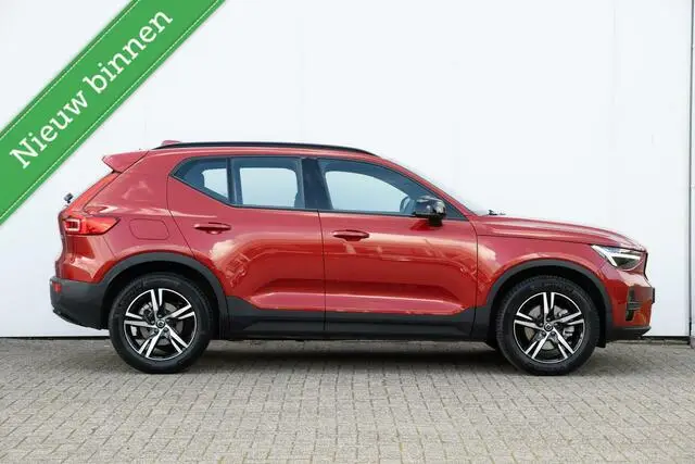 Photo 1 : Volvo Xc40 2024 Petrol