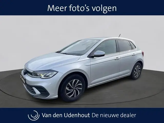 Photo 1 : Volkswagen Polo 2023 Petrol