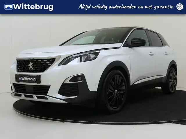 Photo 1 : Peugeot 3008 2017 Essence