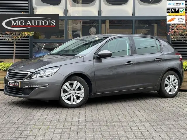 Photo 1 : Peugeot 308 2017 Petrol