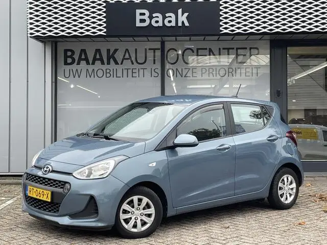 Photo 1 : Hyundai I10 2018 Essence