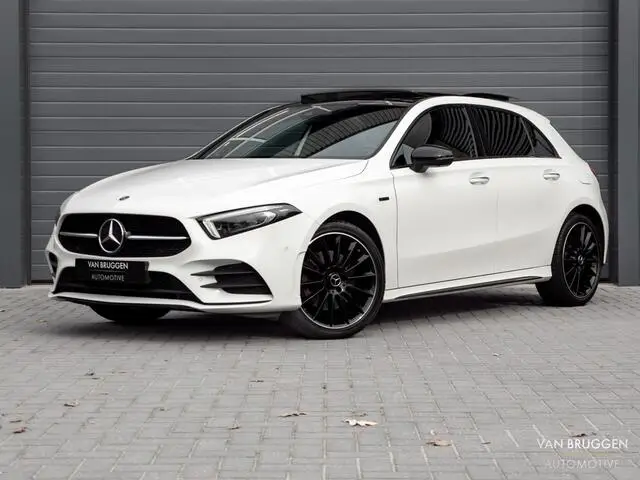 Photo 1 : Mercedes-benz Classe A 2020 Hybride