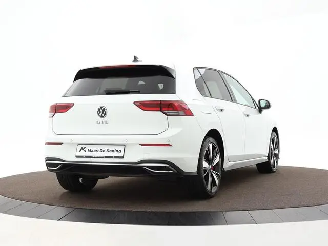 Photo 1 : Volkswagen Golf 2021 Hybride