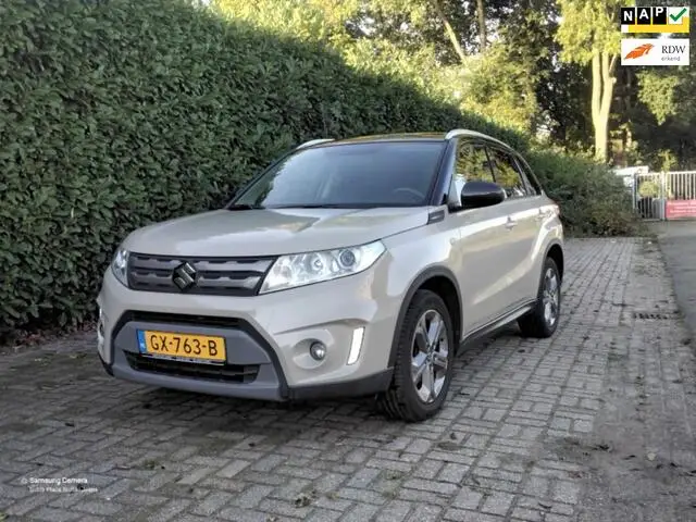 Photo 1 : Suzuki Vitara 2015 Petrol