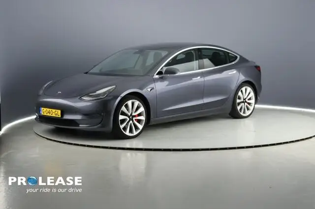 Photo 1 : Tesla Model 3 2019 Electric